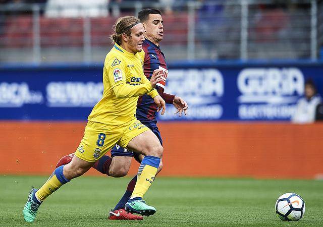 爱游戏官方网站-转折点！多伦多猛龙完成体检，西甲集结日攻防权衡，震撼外界，心理建设被强调